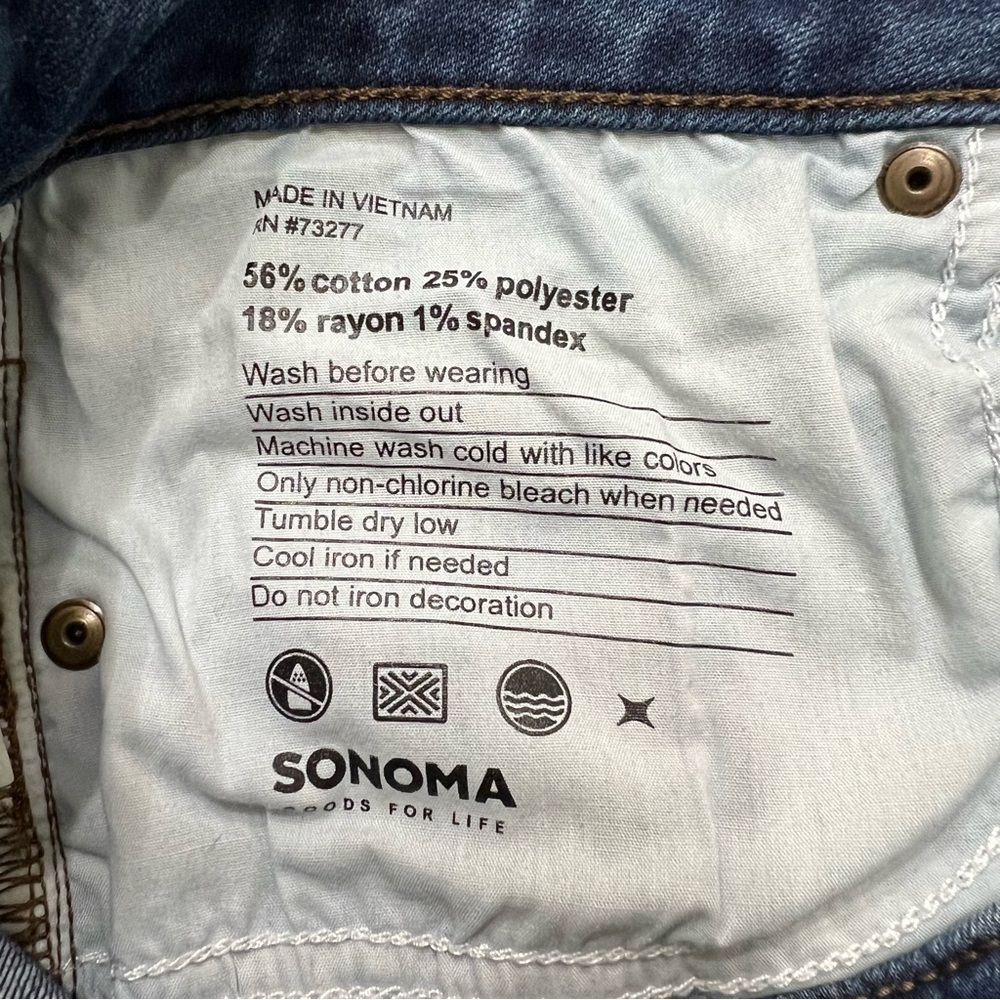 Sonoma Goods For Life Capri Jeans Lightly Distressed Size 6 - Picture 9 of 9